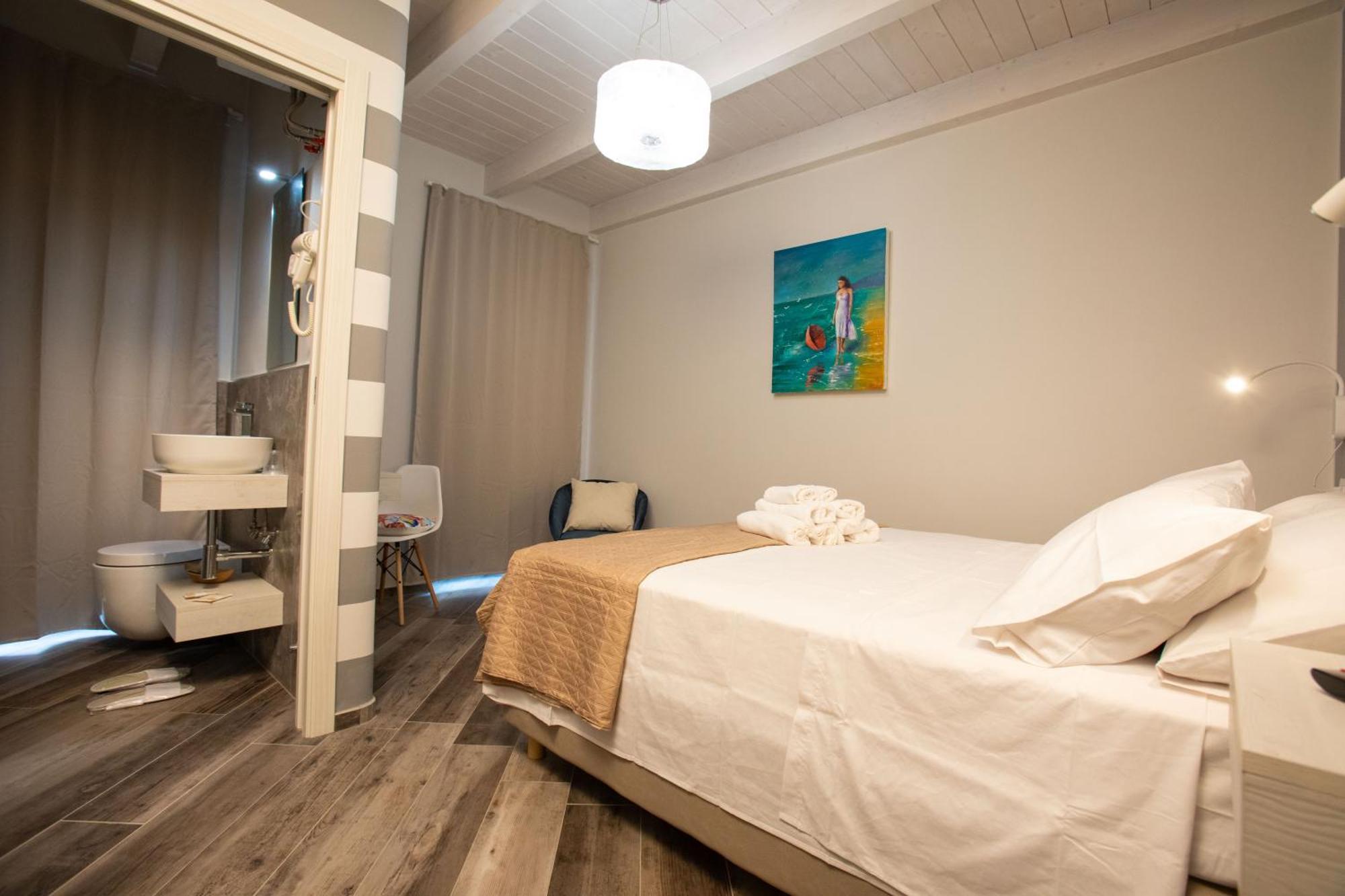 Al 54 Accommodation ซัน เบเนเดตโต เดล ตรอนโต ภายนอก รูปภาพ