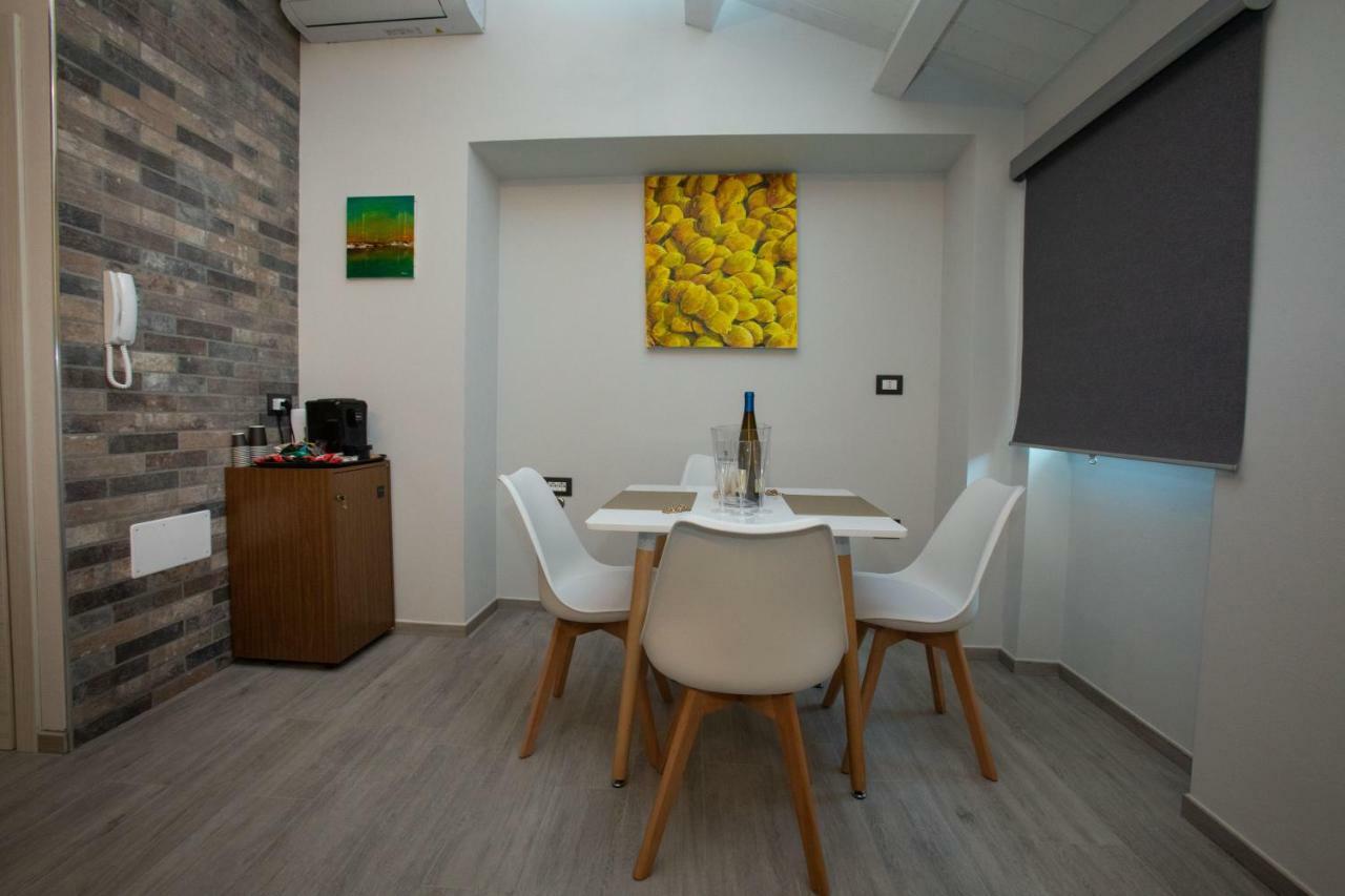 Al 54 Accommodation ซัน เบเนเดตโต เดล ตรอนโต ภายนอก รูปภาพ